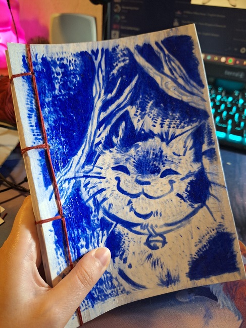 Photo of a custom handmade sketchbook with japanese bookbinding